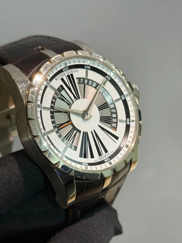Roger Dubuis Excalibur BI-RETROGRADE DATE LE 88 Pcs